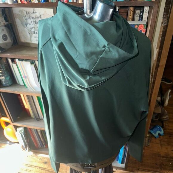 Yitty ultra soft hooded Athleisure XXL green crop top - Picture 3 of 4